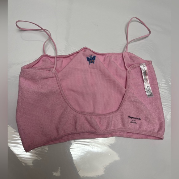 NWT ⚜️💖⚜️ Out From Under Riley Seamless Low-Back Cropped Top - Picture 10 of 16
